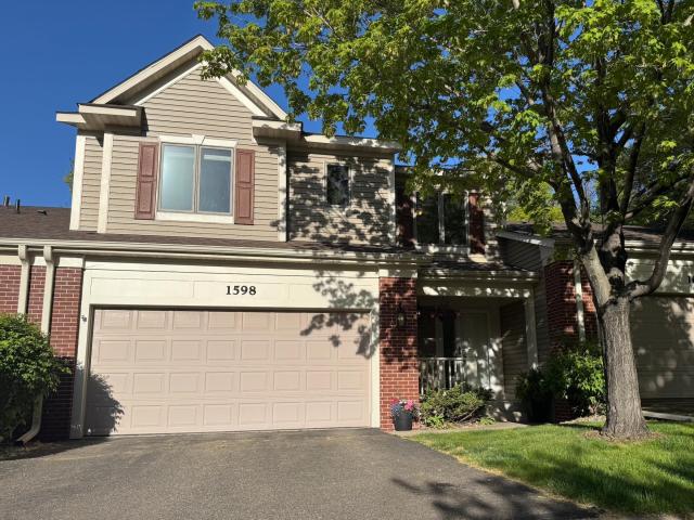 1598 Summit Shores Circle Burnsville MN 55306 - MLS# 7069983
