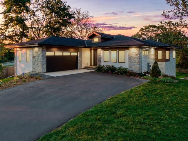 10821 Blossom Road Eden Prairie MN 55347 - MLS# 7070016