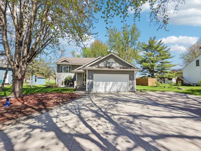 516 W River Road Delano MN 55328 - MLS# 7070141