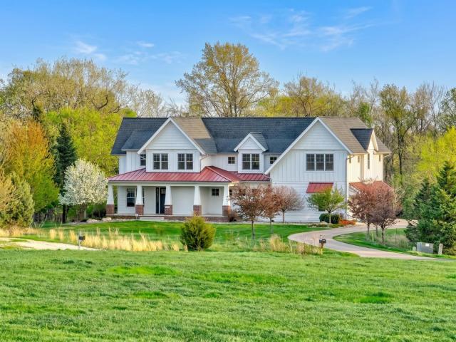 10059 Tapestry Road Lake Elmo MN 55042 - MLS# 7070171