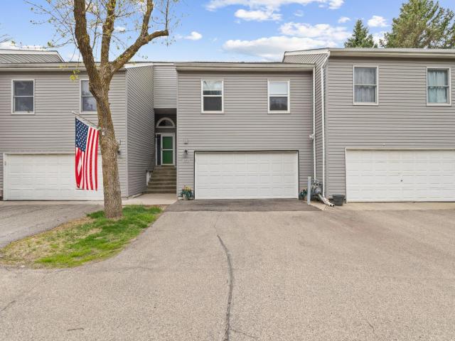 5408 Egan Drive Savage MN 55378 - MLS# 7070188