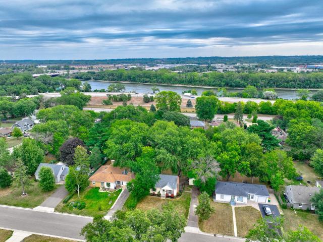 6024 Camden Avenue N Minneapolis MN 55430 - MLS# 7070235
