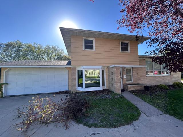 420 5th Street SW Plainview MN 55964 - MLS# 7070265