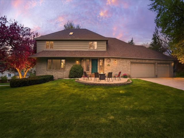 2500 Highland View Avenue S Burnsville MN 55337 - MLS# 7070456