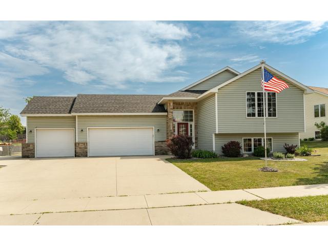 657 S Pointe Court SW Rochester MN 55902 - MLS# 7070478