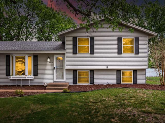 8110 France Avenue N Brooklyn Park MN 55443 - MLS# 7070543