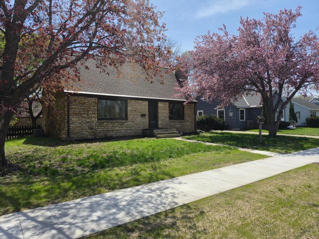 333 Page Avenue North Mankato MN 56003 - MLS# 7070679