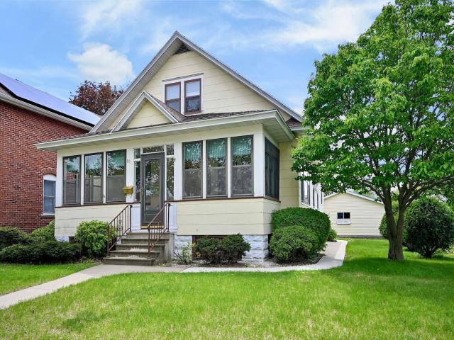 671 E King Street Winona MN 55987 - MLS# 7070732