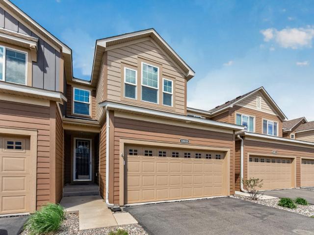 3201 Countryside Court Unit B Saint Paul MN 55129 - MLS# 7070760