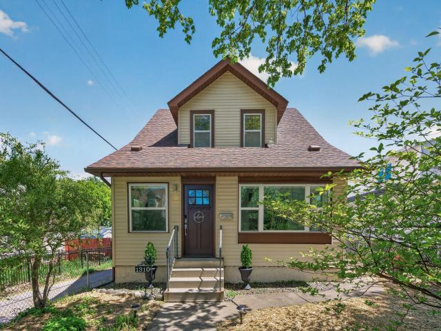 1310 Thomas Avenue N Minneapolis MN 55411 - MLS# 7070905