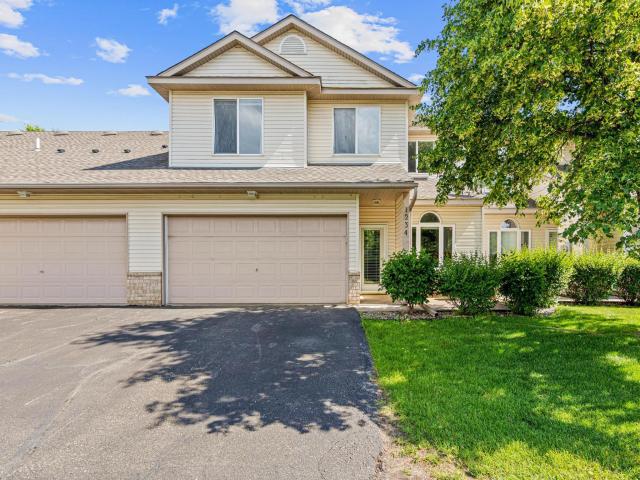 1234 Crystal Place E Chaska MN 55318 - MLS# 7070952
