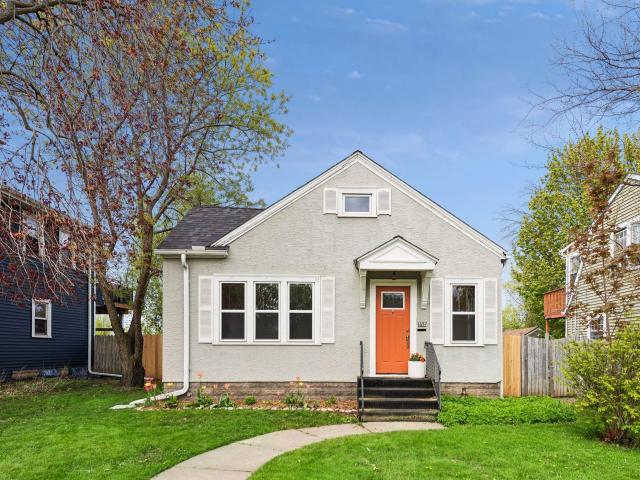 1457 Edgerton Street Saint Paul MN 55130 - MLS# 7071074