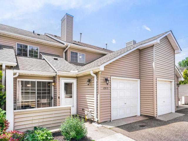 1915 E 122nd Street Burnsville MN 55337 - MLS# 7071156