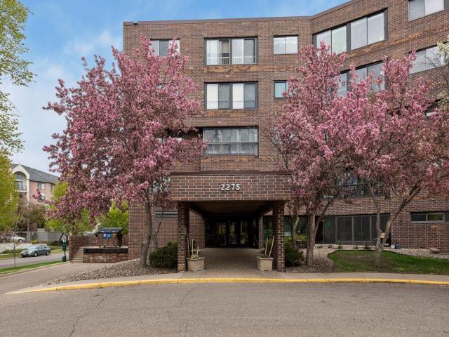 2275 Youngman Avenue Unit 103W Saint Paul MN 55116 - MLS# 7071335