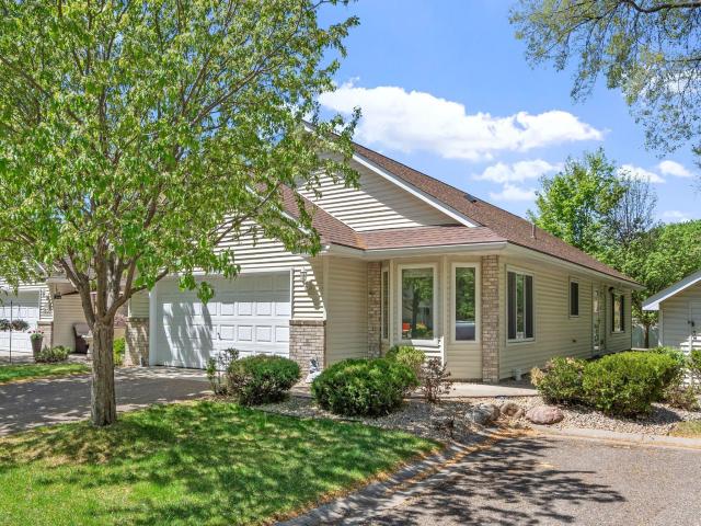11792 Xenia Street NW Coon Rapids MN 55433 - MLS# 7071366