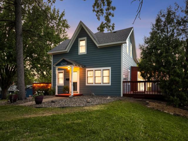 1212 Olive Street W Stillwater MN 55082 - MLS# 7071435