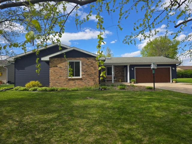 350 13th Street SW Owatonna MN 55060 - MLS# 7071445