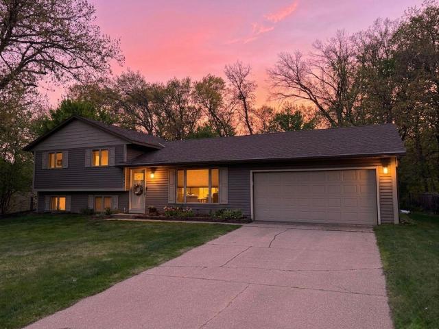 12997 Euclid Avenue Apple Valley MN 55124 - MLS# 7071563