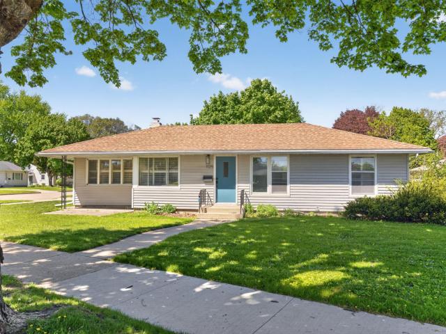 1125 7th Avenue SW Rochester MN 55902 - MLS# 7071615
