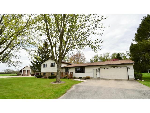 131 Walnut Zumbrota MN 55992 - MLS# 7071650