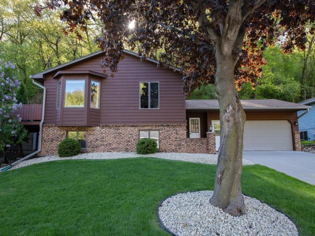 389 Knopp Valley Drive Winona MN 55987 - MLS# 7071782