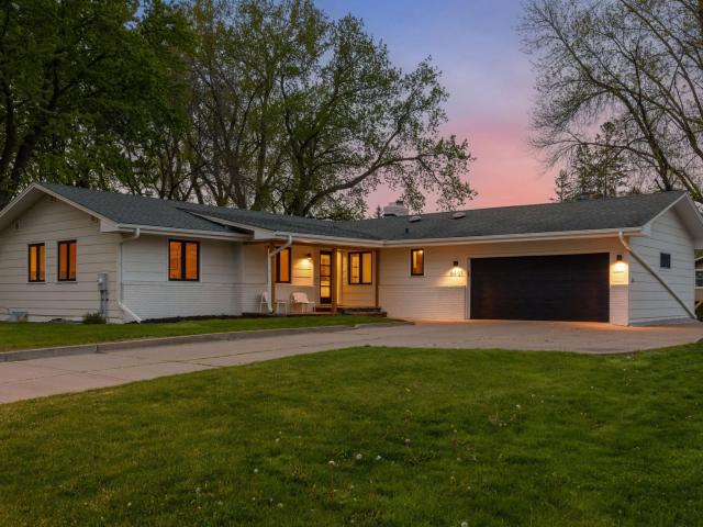6401 Doron Lane Minneapolis MN 55439 - MLS# 7071787