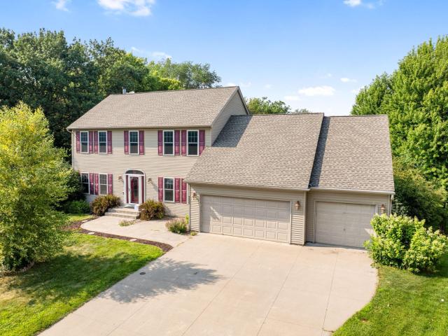 9535 Pineview Lane N Maple Grove MN 55369 - MLS# 7071873