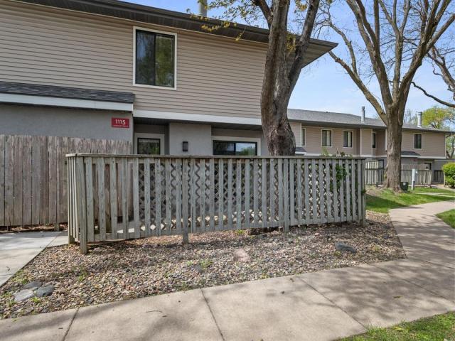 1115 Landmark Trail S Hopkins MN 55343 - MLS# 7071955