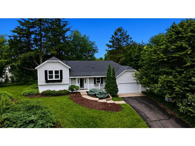 7516 W 77th Street Chaska MN 55318 - MLS# 7071980