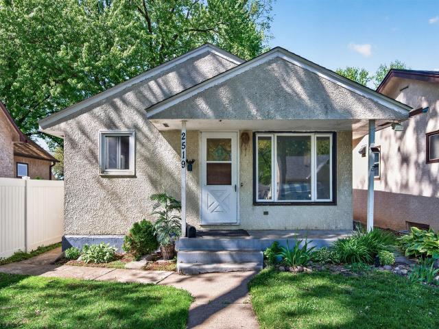 2519 3rd Avenue E North Saint Paul MN 55109 - MLS# 7072163