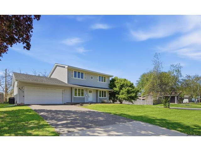 8217 28th Avenue N New Hope MN 55427 - MLS# 7072192
