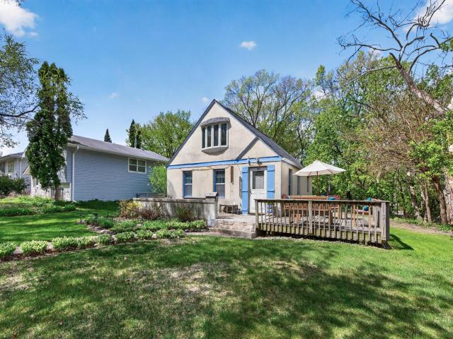 1103 Loeb Street Saint Paul MN 55117 - MLS# 7072327