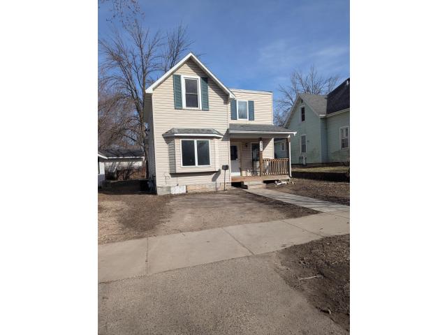 907 2nd Avenue NW Faribault MN 55021 - MLS# 7072340