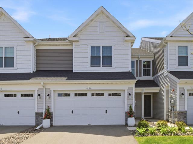 1502 Dogwood Lane Carver MN 55315