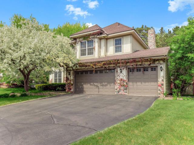 8777 Cottonwood Lane Eden Prairie MN 55347 - MLS# 7072995