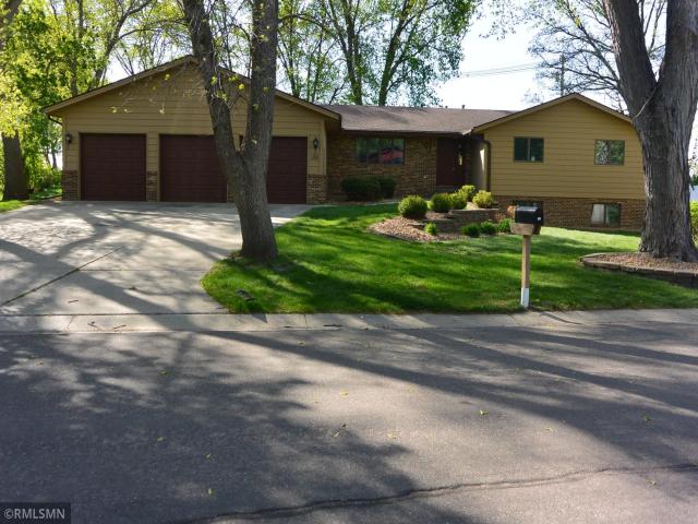 120 Edgewood Drive Glencoe MN 55336 - MLS# 7073106