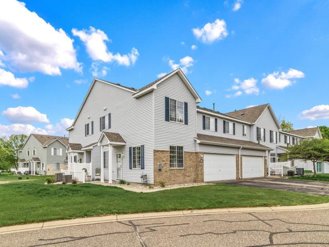 1913 Mockingbird Avenue Shakopee MN 55379 - MLS# 7073295