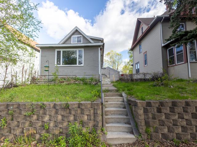 1201 Ross Avenue Saint Paul MN 55106 - MLS# 7073303