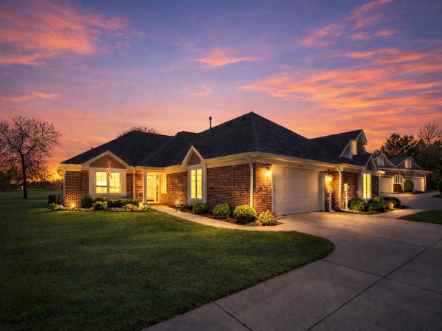 8810 Pointe Vista Drive Victoria MN 55386 - MLS# 7073325