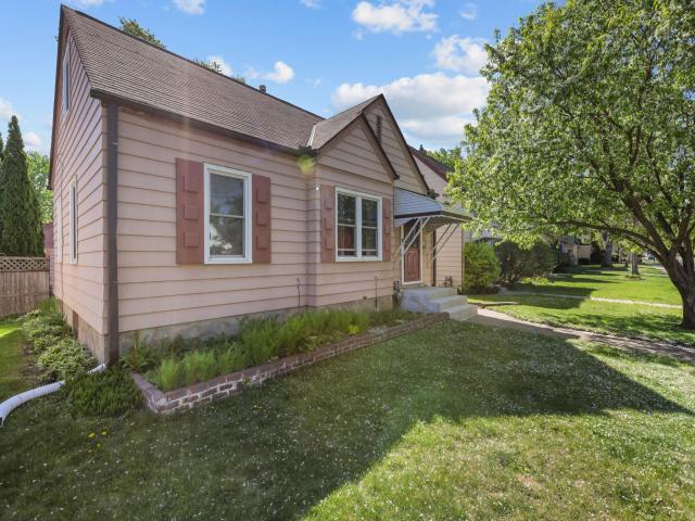 3738 Noble Avenue N Minneapolis MN 55422 - MLS# 7073356