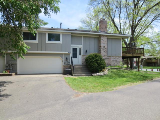 7607 Zinnia Way Maple Grove MN 55311 - MLS# 7073562