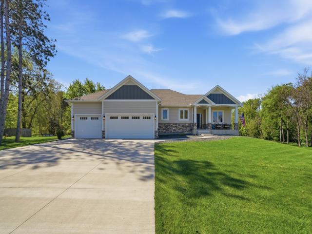 25155 Glen Road Excelsior MN 55331 - MLS# 7073654