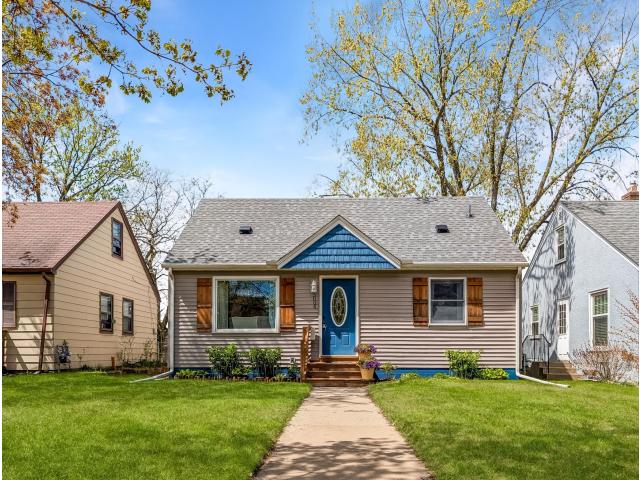 5004 5th Street NE Minneapolis MN 55421 - MLS# 7073745