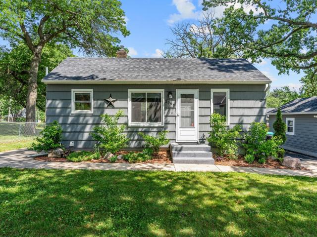 2097 Belmont Lane E Saint Paul MN 55109 - MLS# 7073823