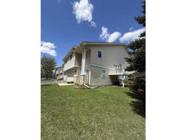 4820 Underwood Lane N Unit E Plymouth MN 55442 - MLS# 7073946