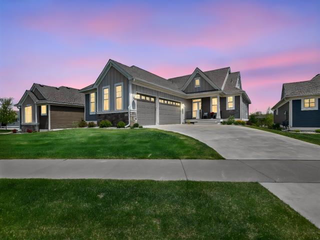 11527 Arnie Way N Lake Elmo MN 55042 - MLS# 7074088