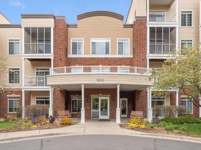 8200 W 33rd Street Unit 302 Minneapolis MN 55426 - MLS# 7074174