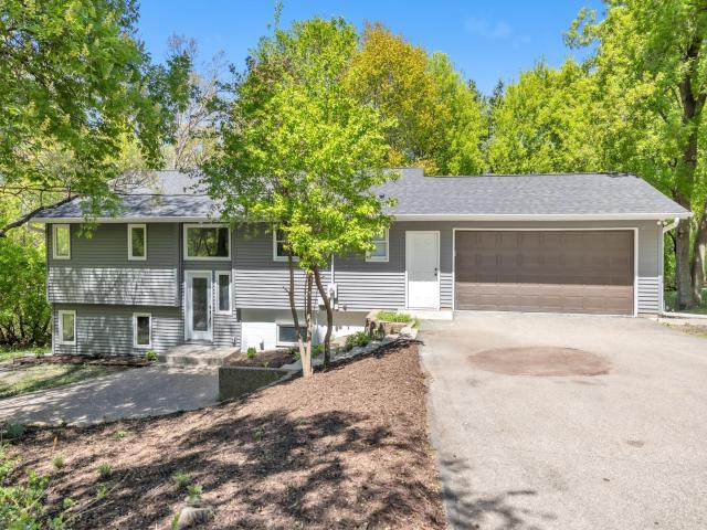 4755 Eriks Boulevard Saint Paul MN 55122 - MLS# 7074213