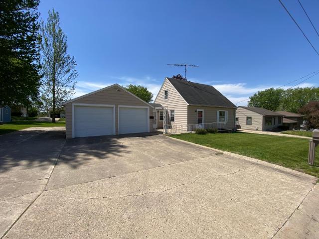 2021 Tower Road Albert Lea MN 56007 - MLS# 7074268