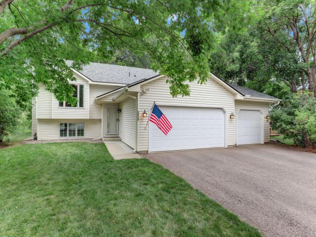 3635 Blue Jay Court Eagan MN 55123 - MLS# 7074273